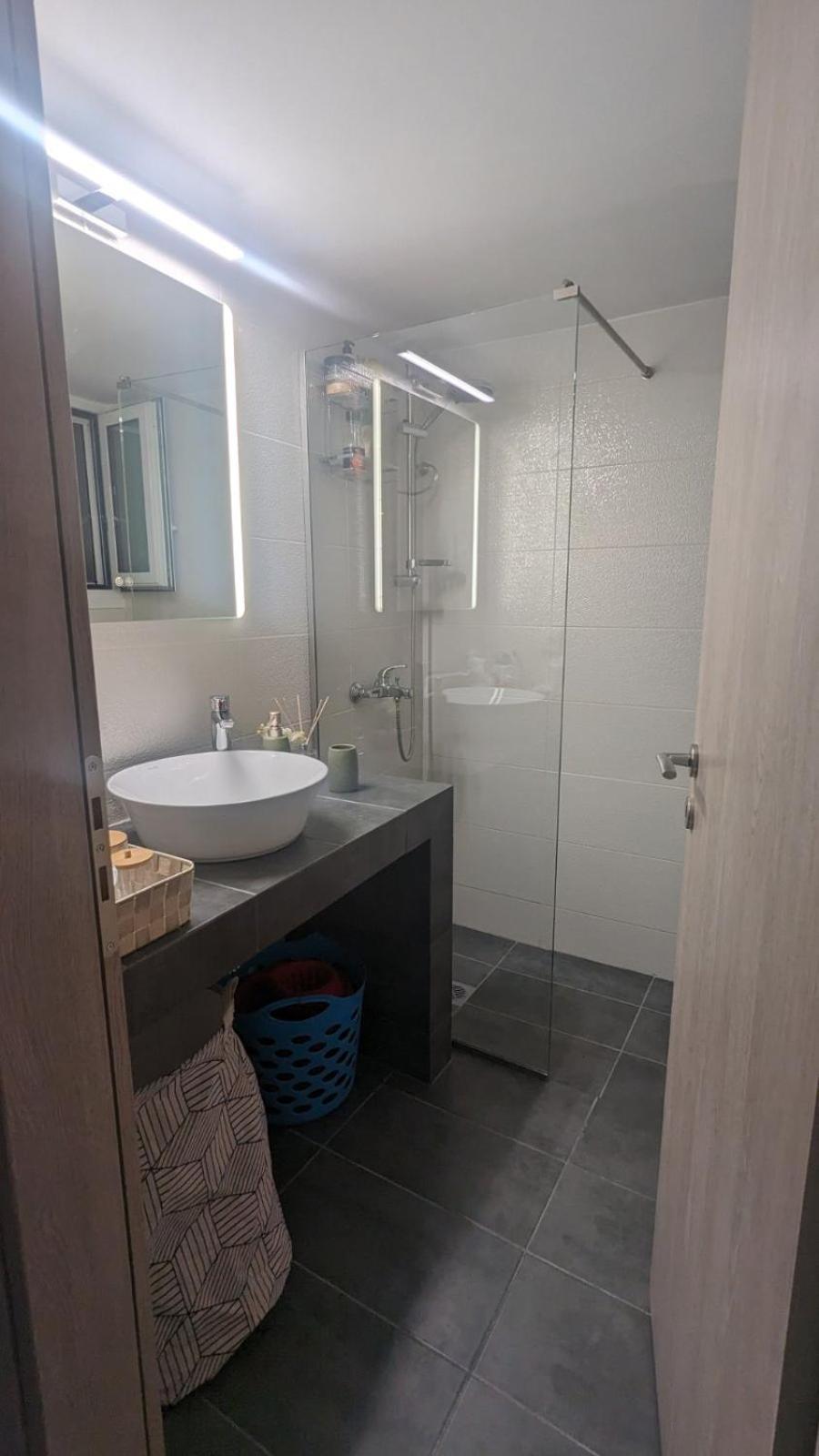 Luxury & Spacious Apartment In أثينا المظهر الخارجي الصورة